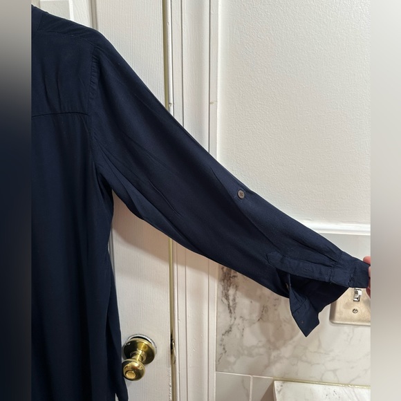 Modest Sheep Women’s Linen Blouse Navy Oversized Loose and Flowy - Picture 5 of 6